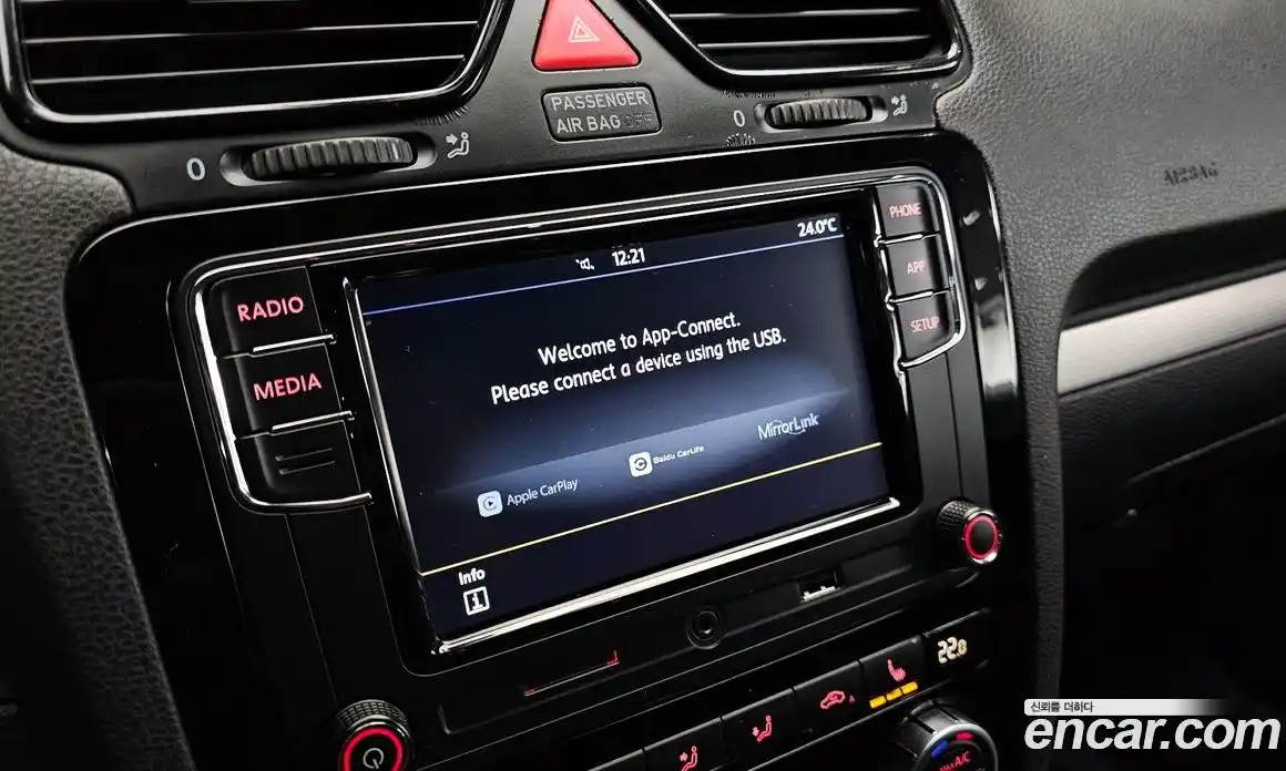 Volkswagen Scirocco 2012 2.0 автомат (гидро), фото 14