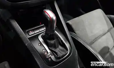 Volkswagen Scirocco 2012 2.0 автомат (гидро), миниатюра 9