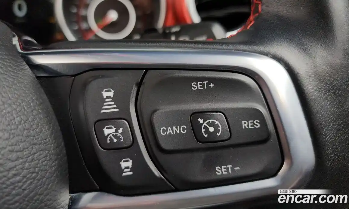 Jeep Wrangler 2021 2.0 автомат (гидро), фото 15