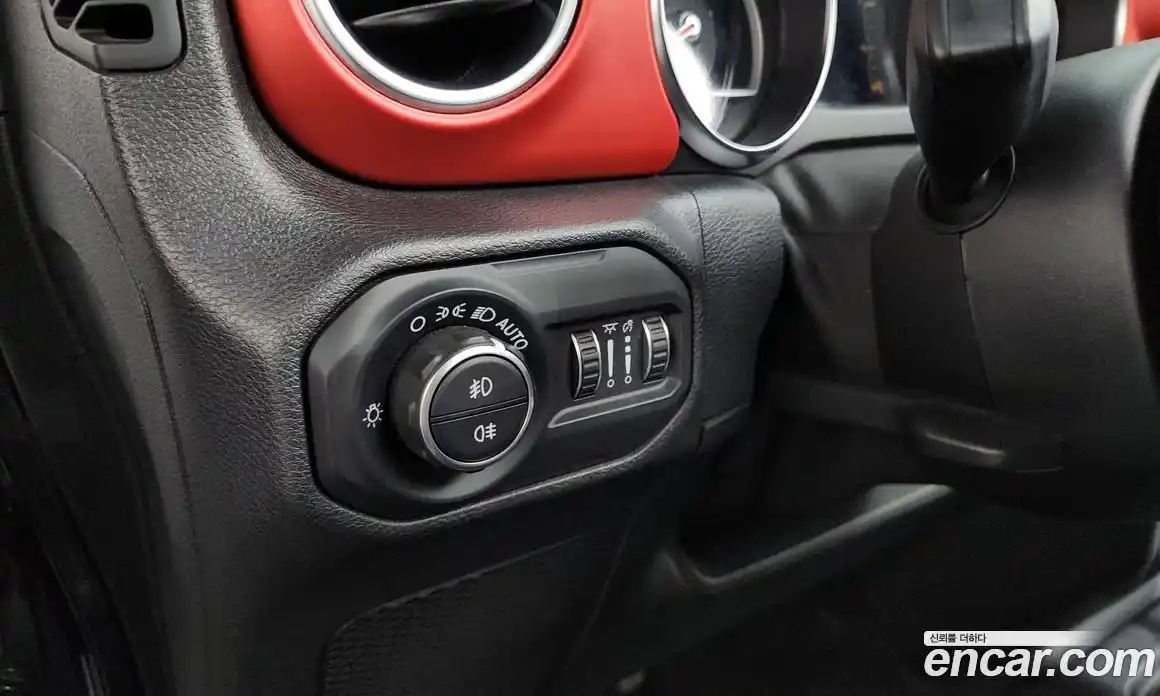 Jeep Wrangler 2021 2.0 автомат (гидро), фото 20