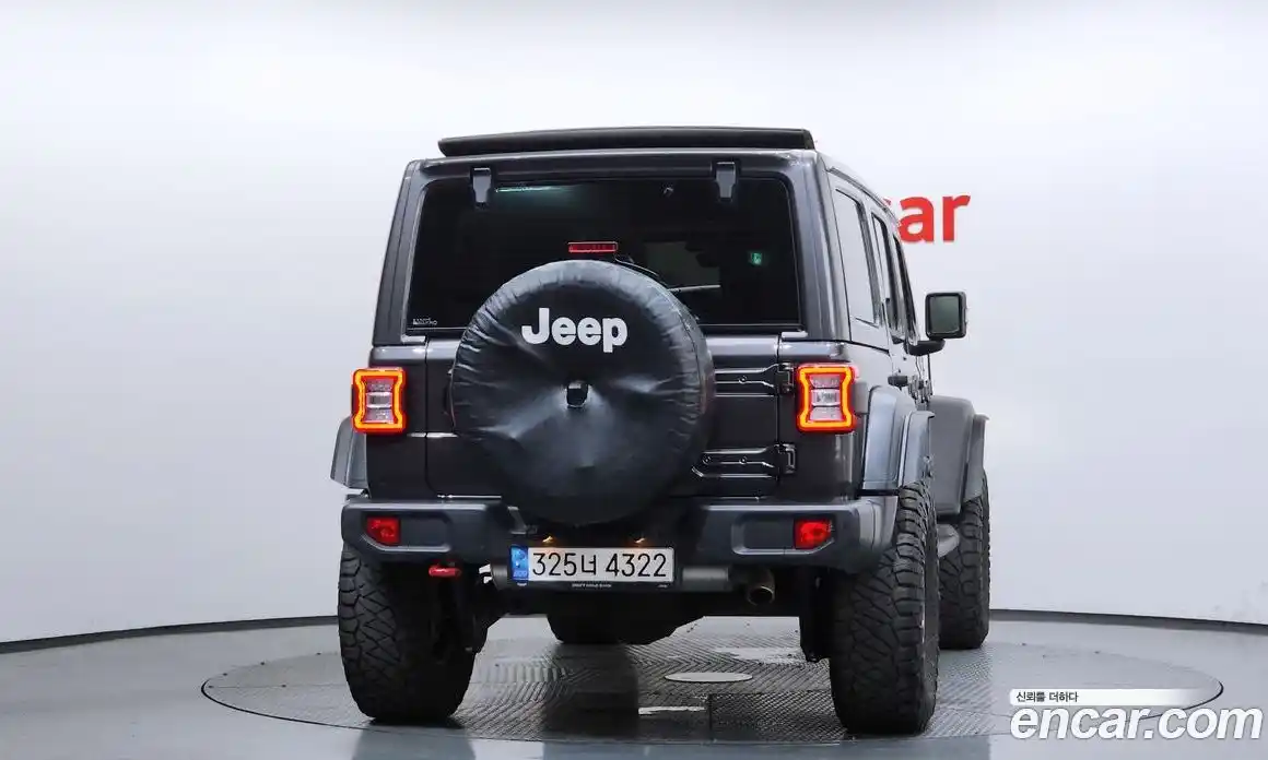 Jeep Wrangler 2021 2.0 автомат (гидро), фото 4