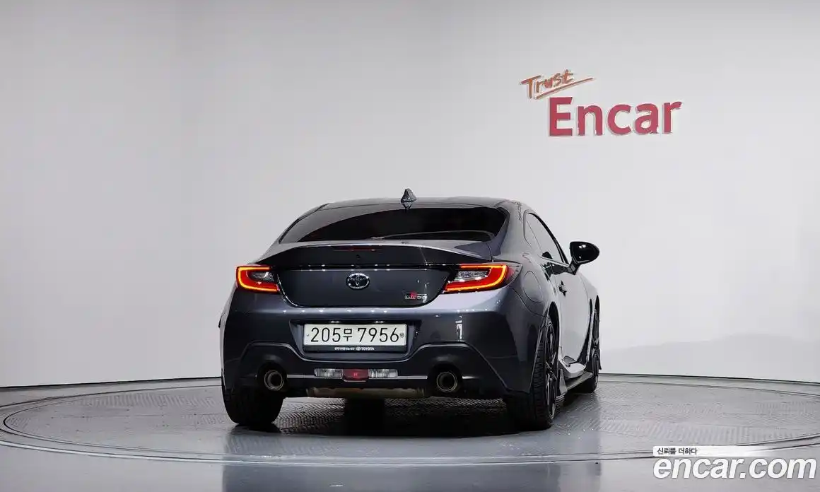 Toyota 86 2023 2.4 механика, фото 4 Toyota 86 2023 2.4 механика, фото 4