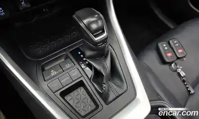Toyota RAV4 2019 2.5 автомат (гидро), миниатюра 12