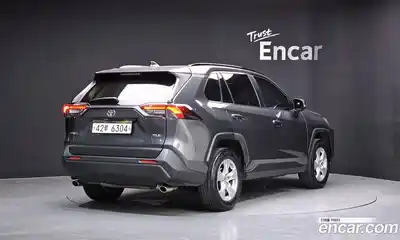 Toyota RAV4 2019 2.5 автомат (гидро), миниатюра 2 Toyota RAV4 2019 2.5 автомат (гидро), миниатюра 2