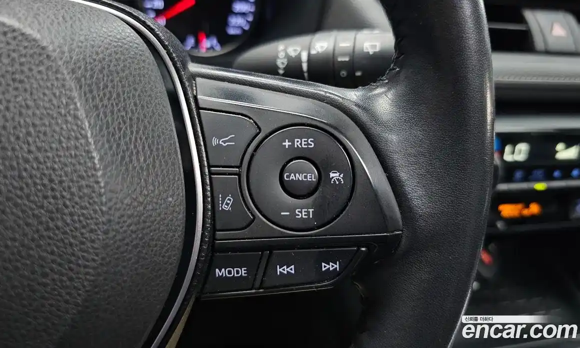Toyota RAV4 2019 2.5 автомат (гидро), фото 21 Toyota RAV4 2019 2.5 автомат (гидро), фото 21