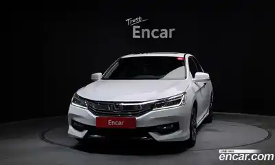 Honda Accord 2017 2.4 автомат (гидро), миниатюра 3