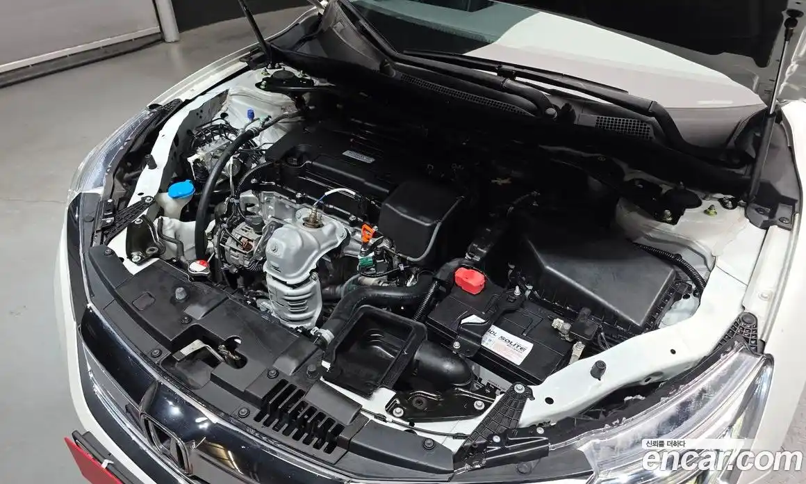 Honda Accord 2017 2.4 автомат (гидро), фото 6