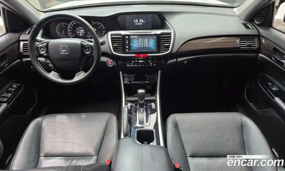 Honda Accord 2017 2.4 автомат (гидро), фото 10