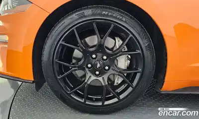 Ford Mustang 2020 2.3 автомат (гидро), миниатюра 5