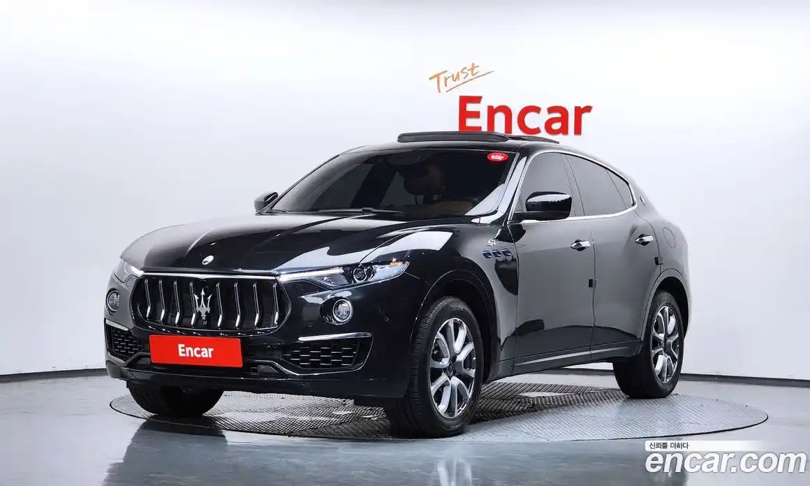 Maserati Levante 2022 2.0 автомат (гидро), фото 1 Maserati Levante 2022 2.0 автомат (гидро), фото 1
