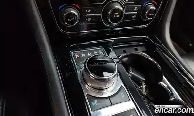 Jaguar XJ 2014 3.0 автомат (гидро), миниатюра 9 Jaguar XJ 2014 3.0 автомат (гидро), миниатюра 9