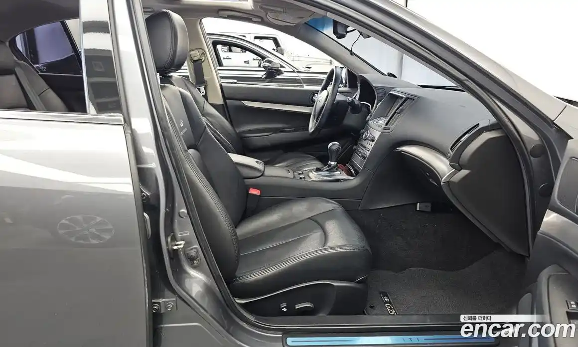 Infiniti G 2013 2.5 автомат (гидро), фото 11