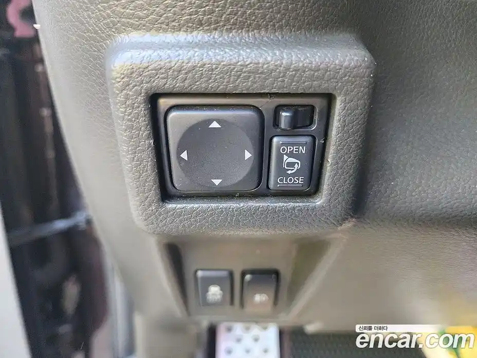 Nissan Cube 2012 1.8 автомат (гидро), фото 11