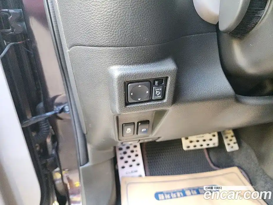 Nissan Cube 2012 1.8 автомат (гидро), фото 12