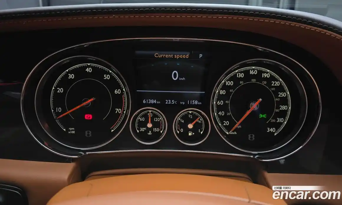 Bentley Flying Spur 2017 4.0 автомат (гидро), фото 11 Bentley Flying Spur 2017 4.0 автомат (гидро), фото 11