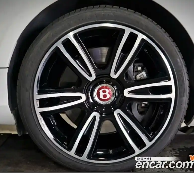 Bentley Continental 2016 4.0 автомат (гидро), фото 5 Bentley Continental 2016 4.0 автомат (гидро), фото 5