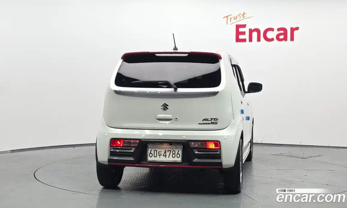 Suzuki Alto 2015 0.7 автомат (гидро), фото 4