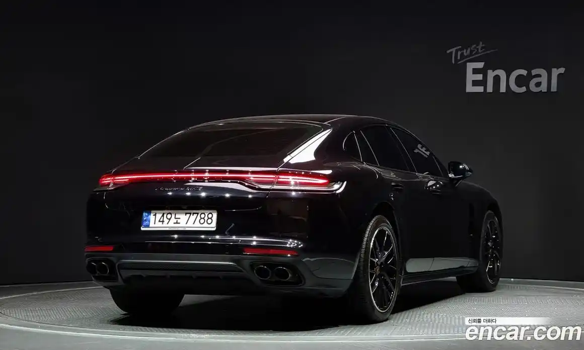 Porsche Panamera 2023 4.0 автомат (гидро), фото 2
