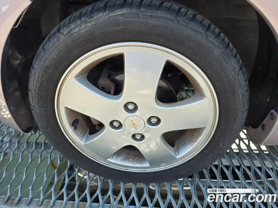 Chevrolet Spark 2011 1.0 автомат (гидро), фото 5
