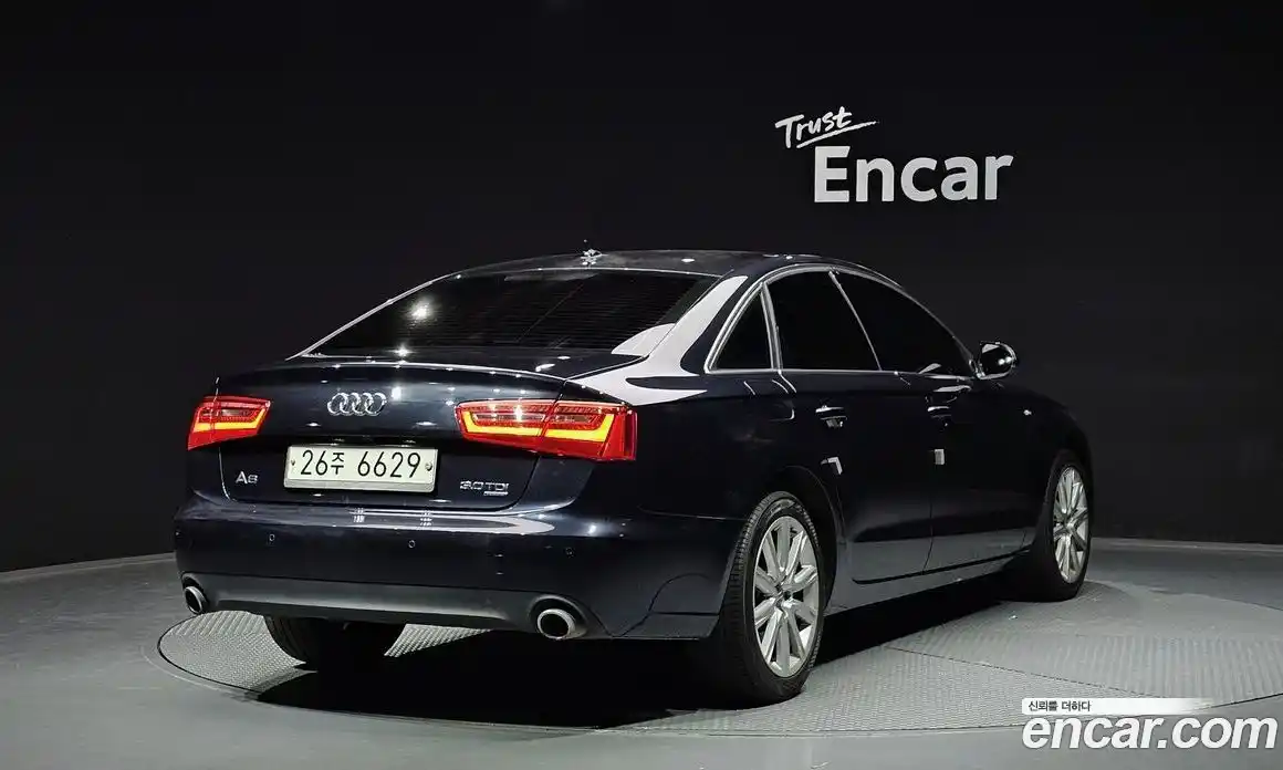 Audi A6 2013 3.0 автомат (гидро), фото 2