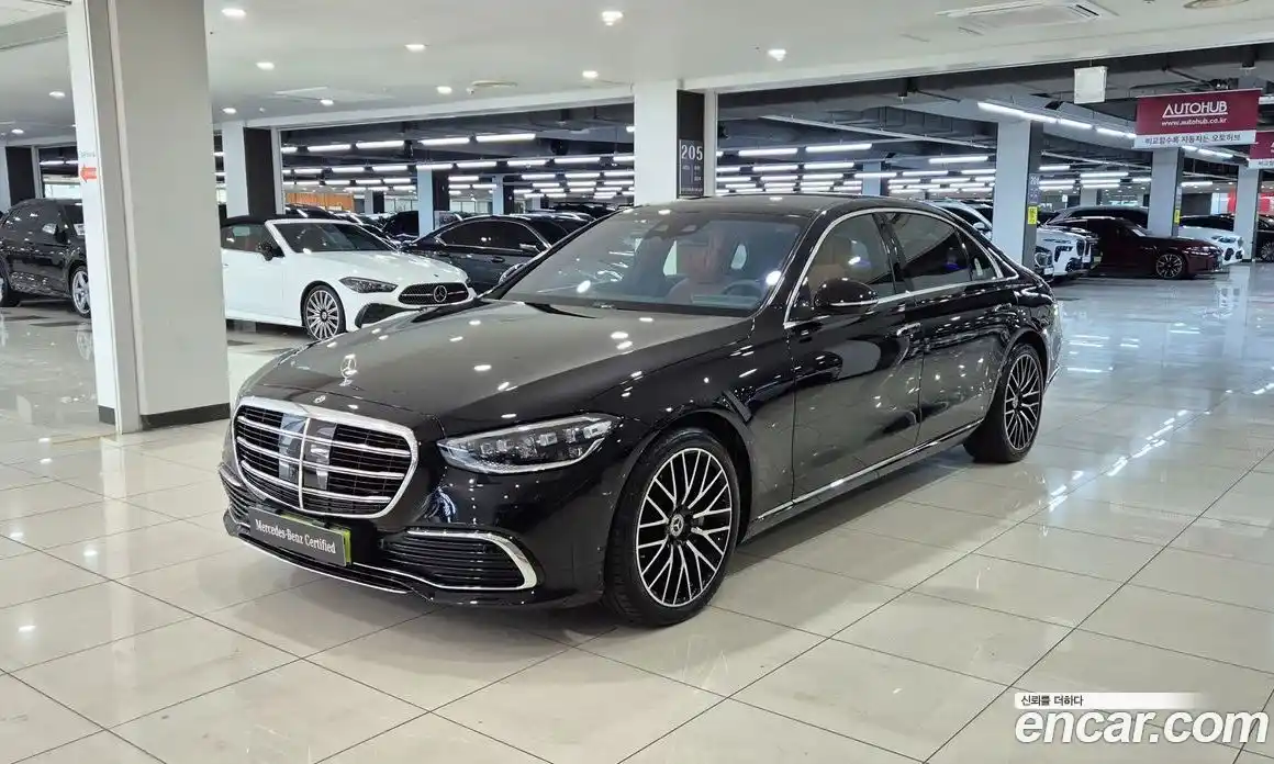 Mercedes-Benz S-Class 2025 3.0 гидро, фото 1 Mercedes-Benz S-Class 2025 3.0 гидро, фото 1