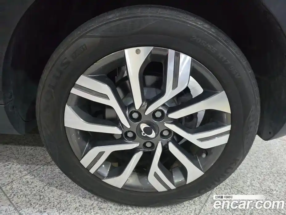 SsangYong TIBOLI 2018 1.6 автомат (гидро), фото 16