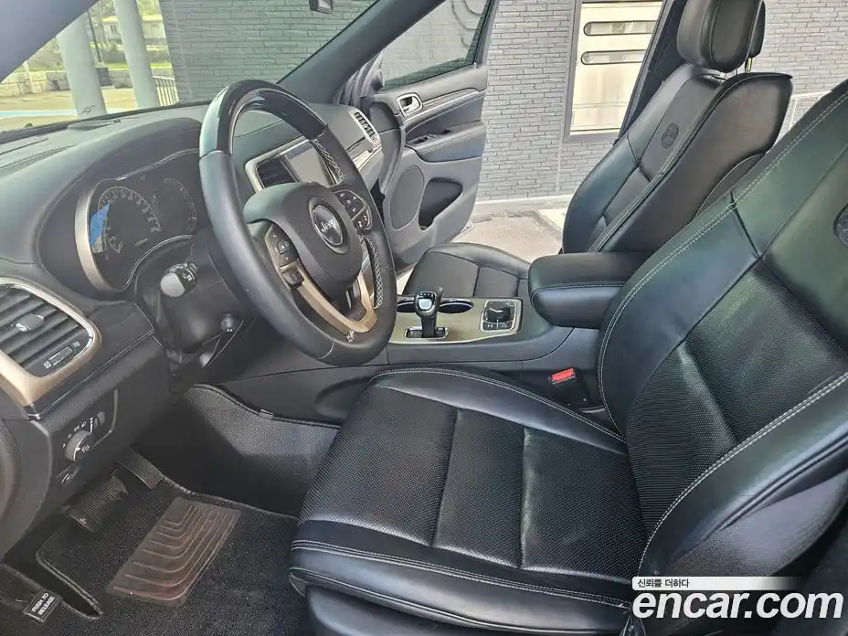 Jeep Cherokee 2015 3.0 автомат (гидро), фото 7