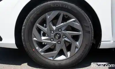 Hyundai Avante 2026 1.6 автомат (гидро), миниатюра 8