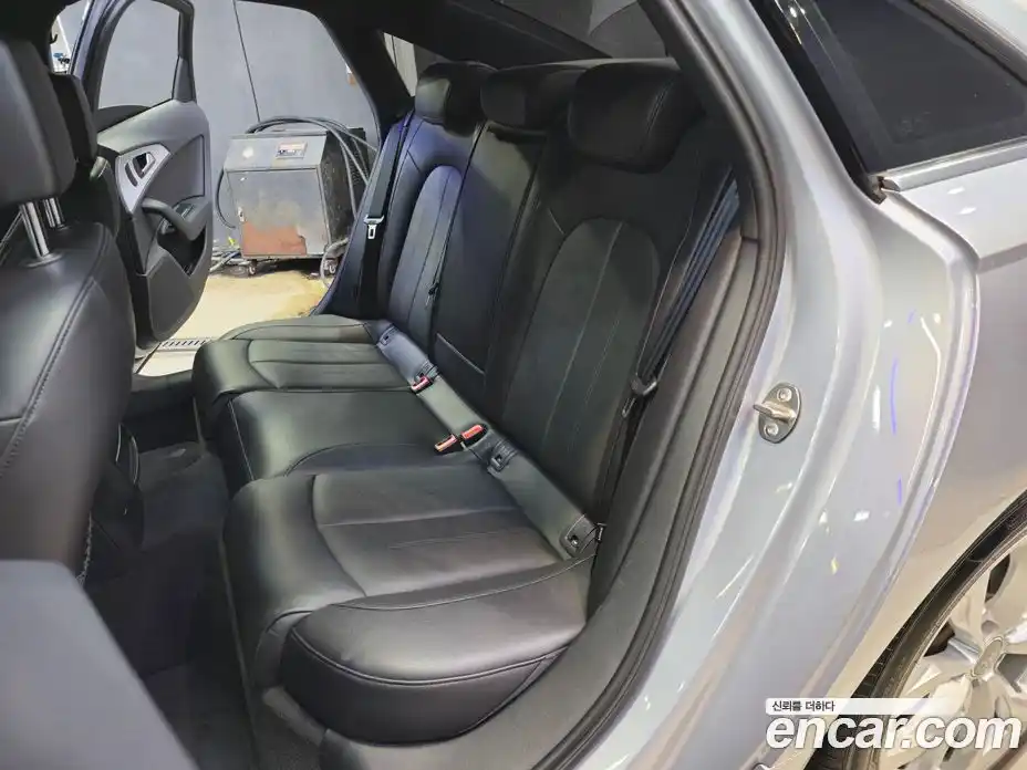 Audi A6 2017 2.0 автомат (гидро), фото 17