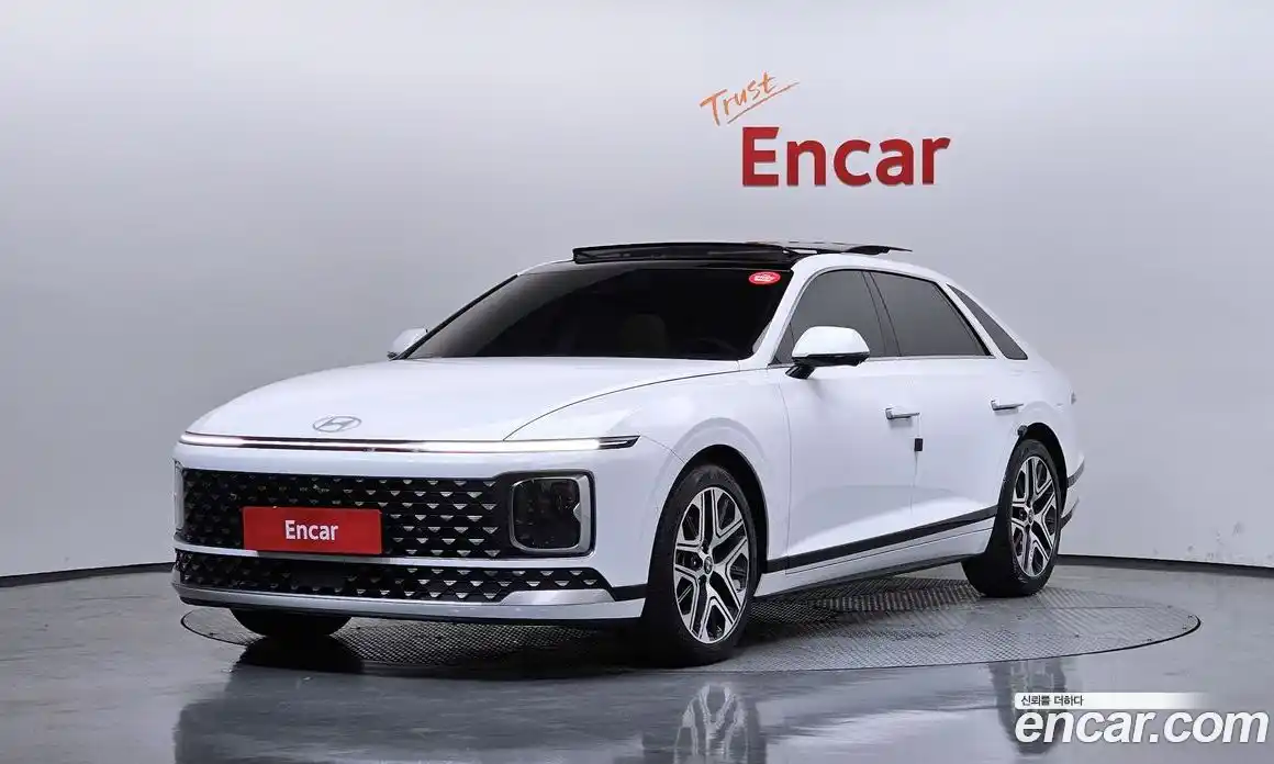 Hyundai Grandeur 2025 2.5 автомат (гидро), фото 1