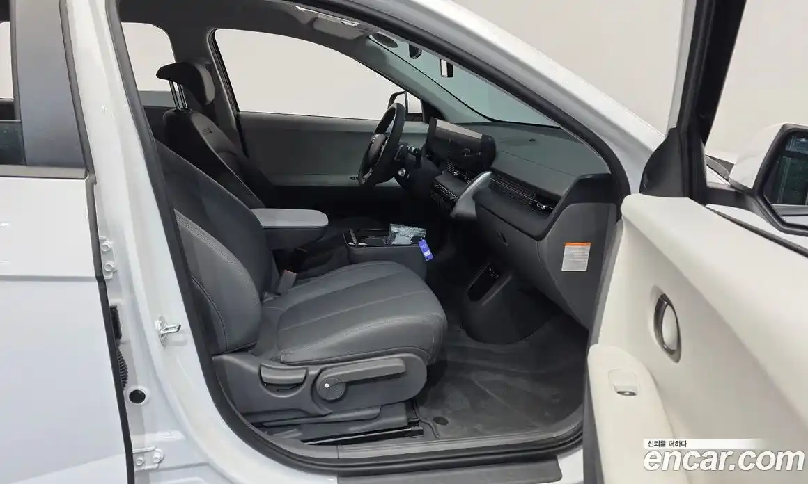 Hyundai Ioniq 5 2025 0.1 автомат (гидро), фото 17