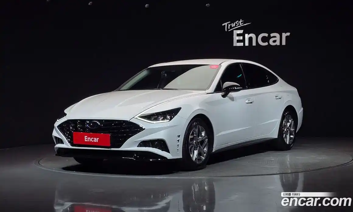 Hyundai Sonata 2021 2.0 автомат (гидро), фото 1