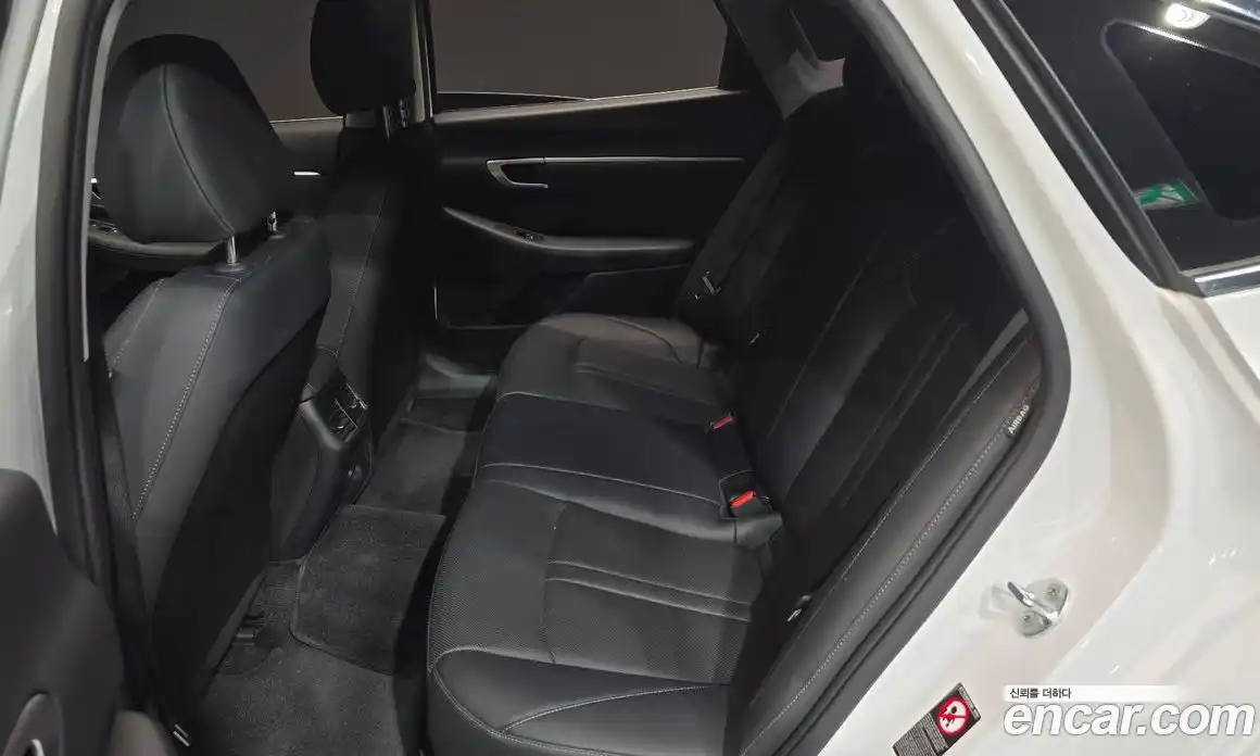 Hyundai Sonata 2021 2.0 автомат (гидро), фото 18