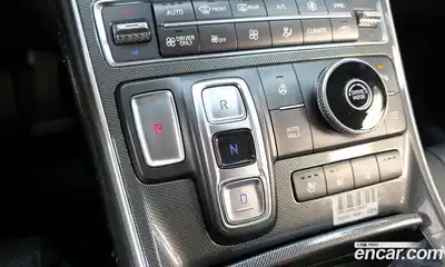 Hyundai Santa Fe 2023 1.6 автомат (гидро), миниатюра 12