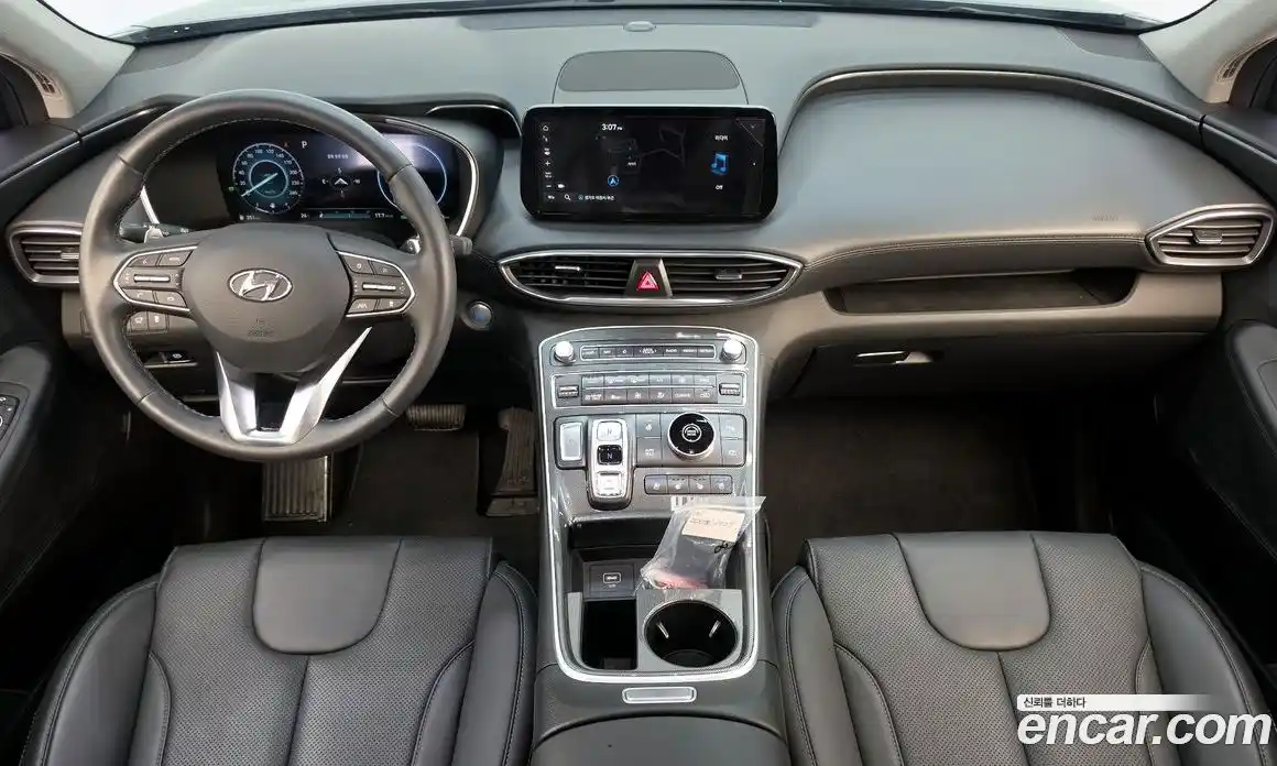 Hyundai Santa Fe 2023 1.6 автомат (гидро), фото 10