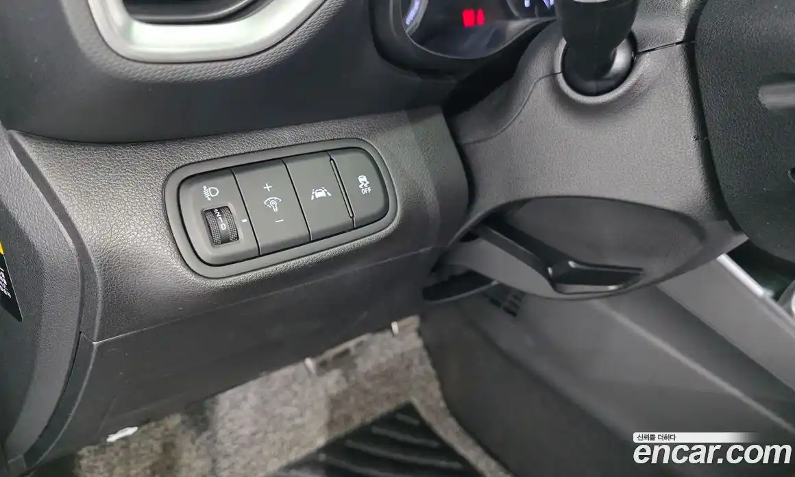 Hyundai Venue 2019 1.6 автомат (гидро), фото 27