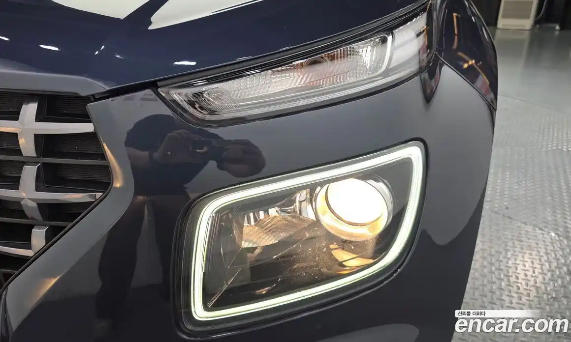 Hyundai Venue 2019 1.6 автомат (гидро), фото 8