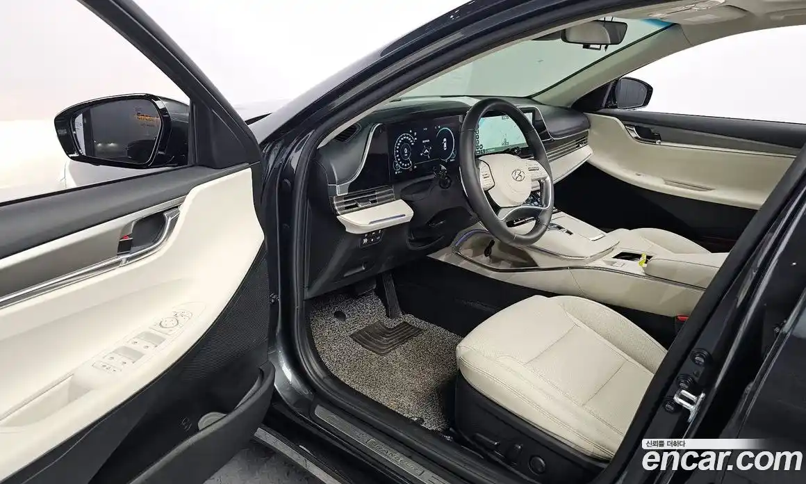 Hyundai Grandeur 2022 2.5 автомат (гидро), фото 17