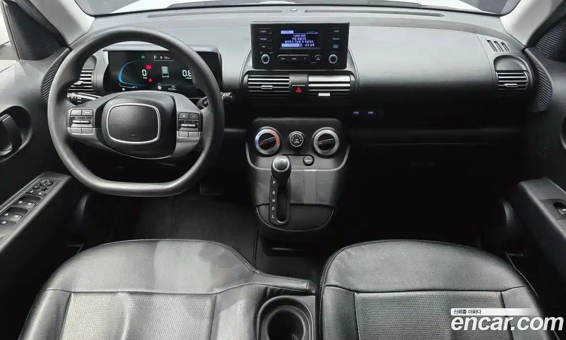 Hyundai Casper 2023 1.0 автомат (гидро), фото 7