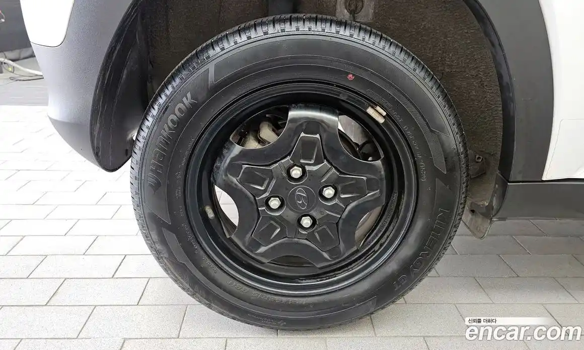 Hyundai Casper 2023 1.0 автомат (гидро), фото 5