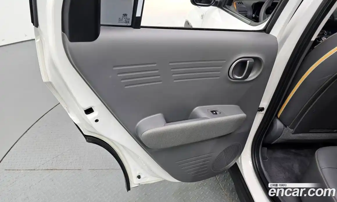 Hyundai Casper 2023 1.0 автомат (гидро), фото 15