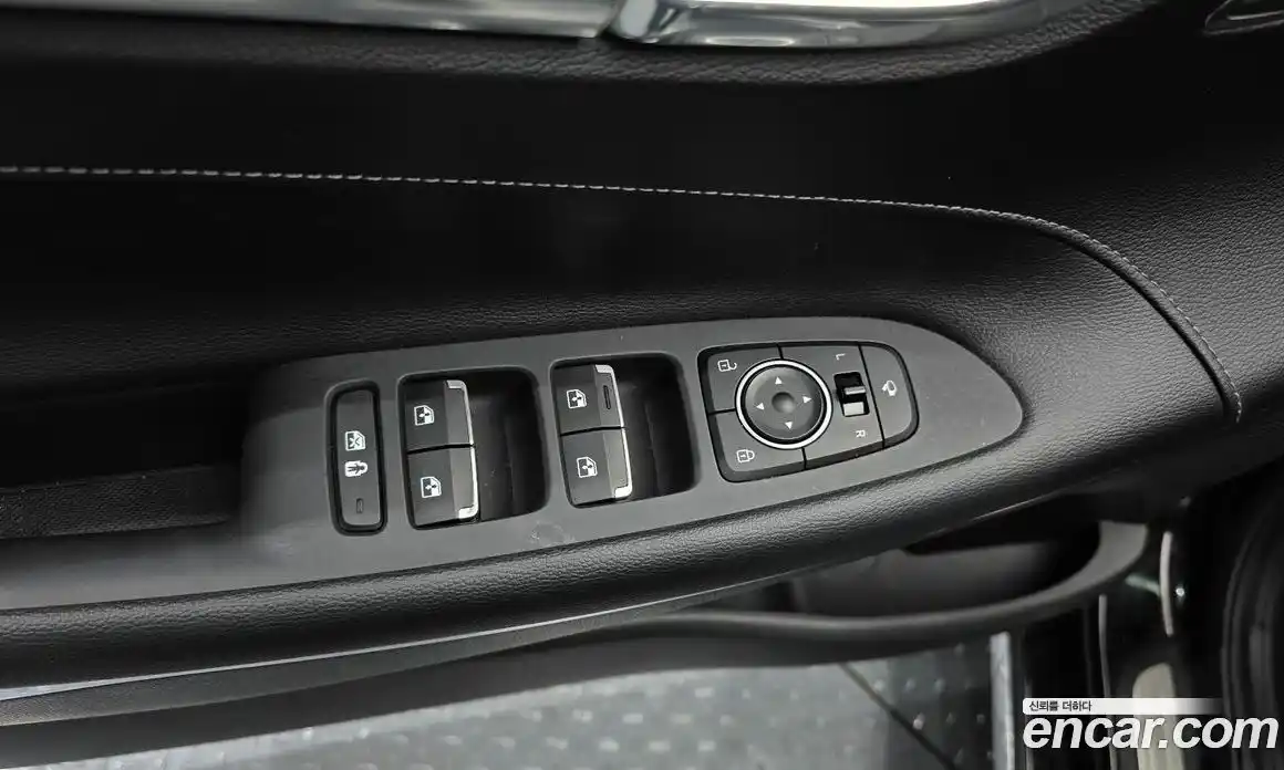 Hyundai Grandeur 2020 2.5 автомат (гидро), фото 18