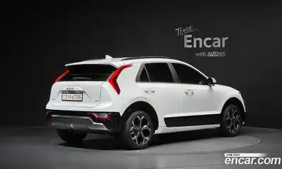Kia Niro 2025 1.6 автомат (гидро), миниатюра 2