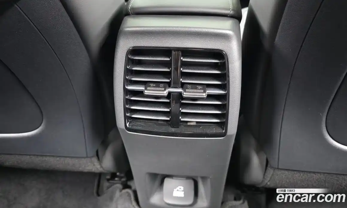 Kia Niro 2025 1.6 автомат (гидро), фото 30