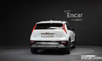Kia Niro 2025 1.6 автомат (гидро), миниатюра 4