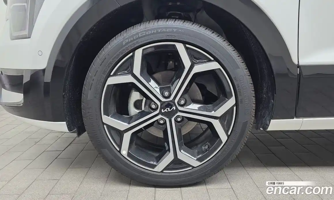 Kia Niro 2025 1.6 автомат (гидро), фото 5