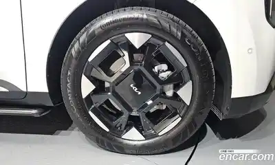 Kia Carnival 2025 1.6 автомат (гидро), миниатюра 7