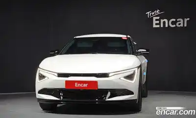 Kia EV6 2025 0.1 автомат (гидро), миниатюра 3