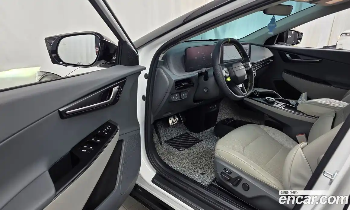 Kia EV6 2025 0.1 автомат (гидро), фото 10