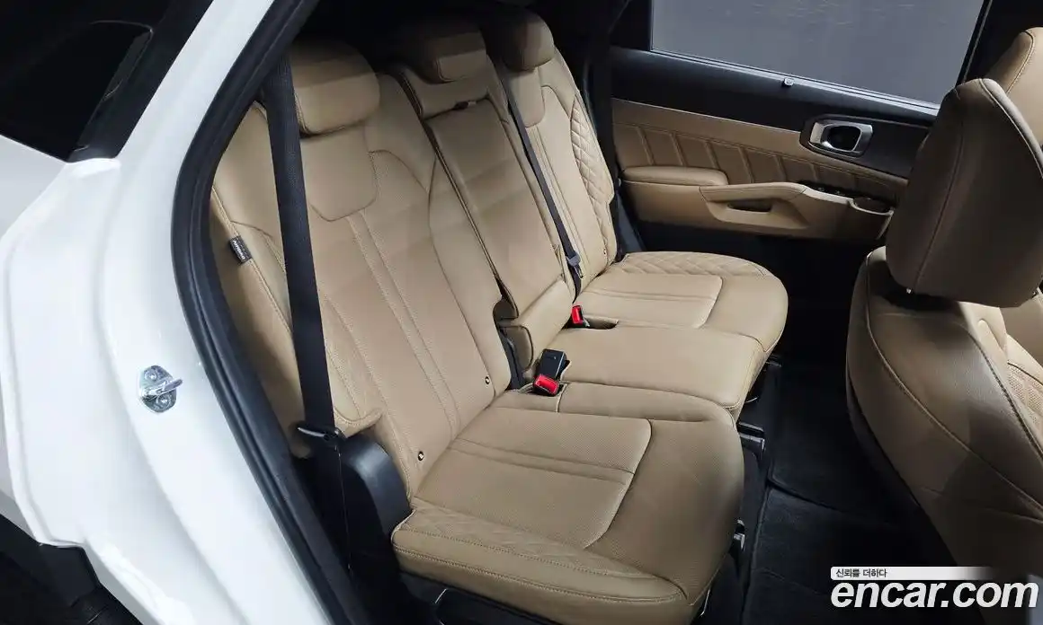 Kia Sorento 2024 1.6 автомат (гидро), фото 16